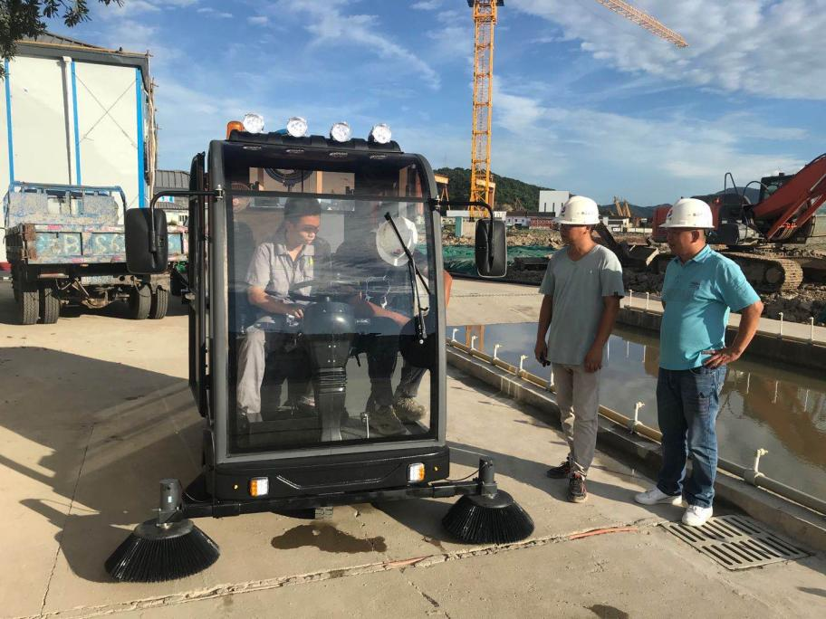 玉环龙泉市清扫车